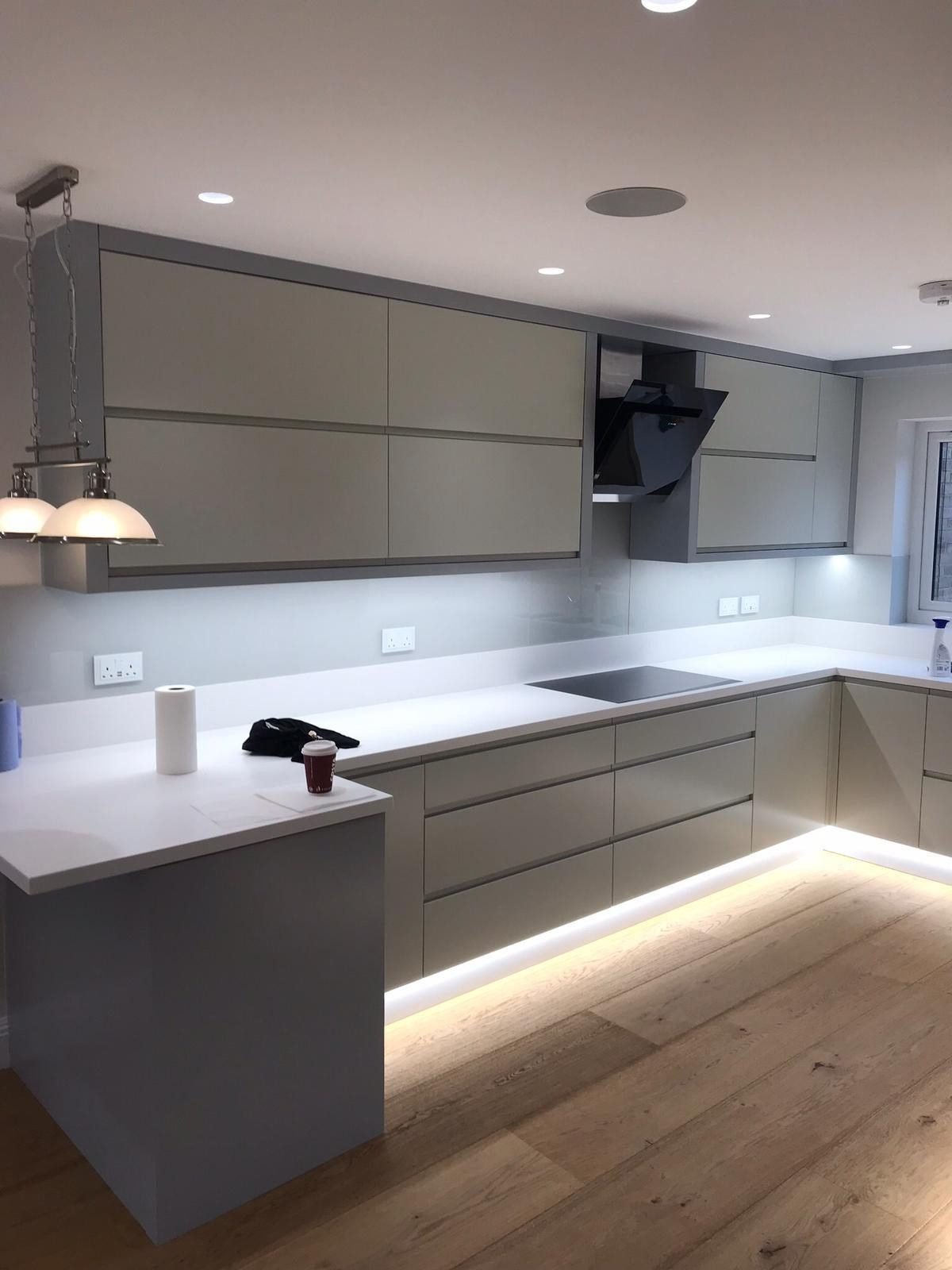 Handleless kitchen